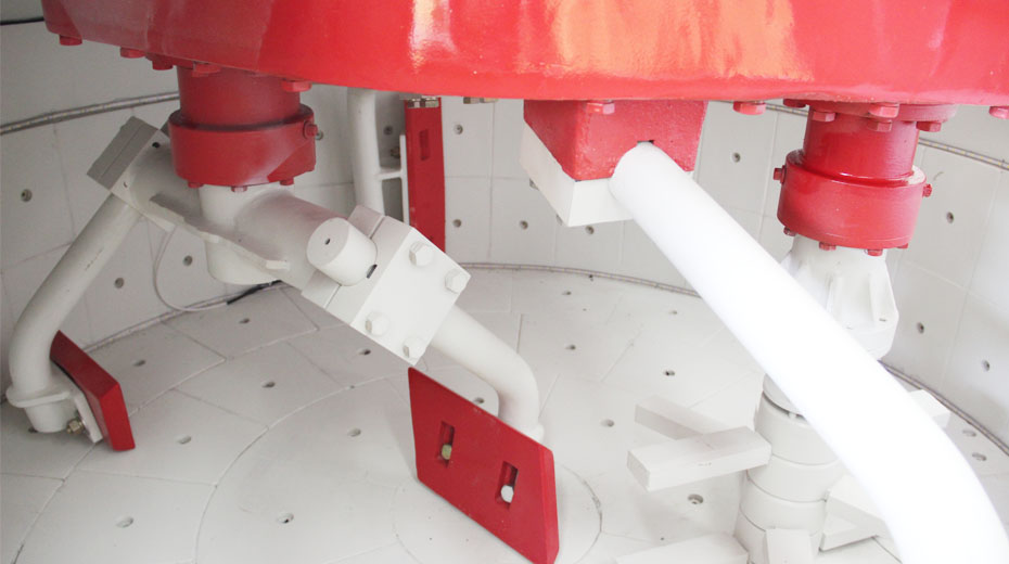 Refractory planetary mixer